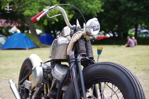 two-gun-salute:⚡️ Awesome Panhead bobber / Hot Rod Hayride 2016 / : Two Gun Salute ⚡️