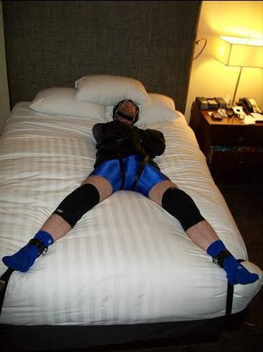 gearjockmo:  Subdued wrestle jockfag. 