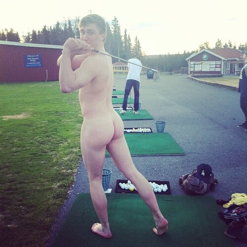 blackrulephotoblog:  Slave golf pro at the country club 