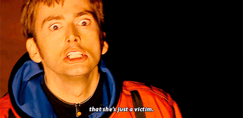 dwgif: If I destroy this planet, I destroy the gravity field, the rocket…the rocket loses pro