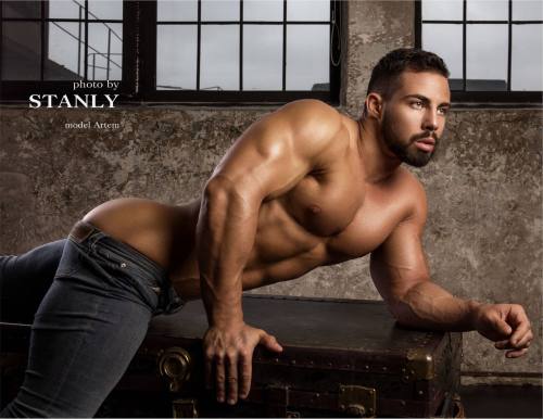 cdnlifter27:  Artem Photos: Stas Vokhmin 