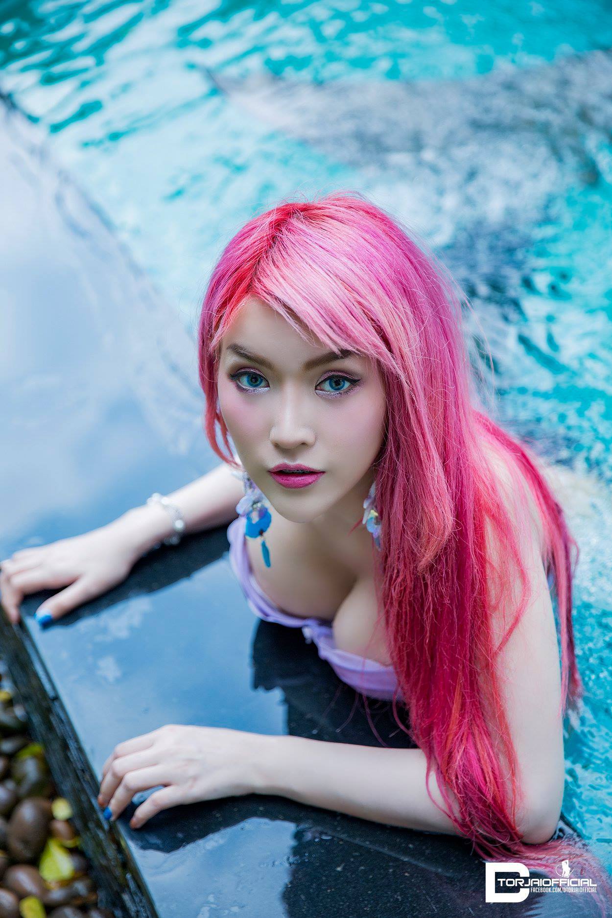 gravure-glamour:  Alisa