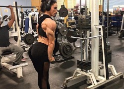 Muscle Women