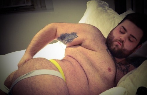 housebearsofatlanta:  What happens in Dubai stays in Dubai