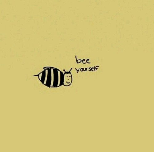 Got some Tarek vibes from this. A pun, a bee, and the color aesthetic.