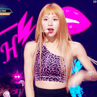 Close Up Shot Of Twice S Chaeyoung On Music Bank Becomes A Hot Issue Among Netizens More On Kbs Music Bank Special Stage Twice Made A Rendition Of Hit Song So Hot While Many Are Amazed