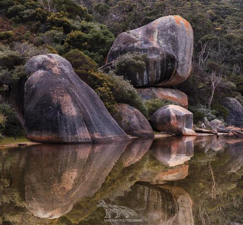 oneshotolive:  Wilsons Promontory “Whale Rock” in Australia IG @steven.sandner [OC] [1350x1247] 📷: steven_sandner 