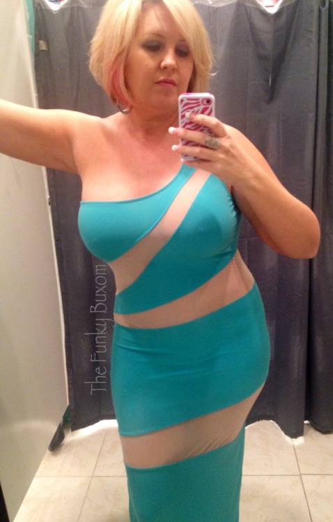 thefunkybuxom:  thefunkybuxom:  OMG I love this dress too!!! Same place that the black one was in. I tried this and the black one on for j. He loved both. Still I opted not to purchase. If I had somewhere to wear it I would.  Maybe the dress is still
