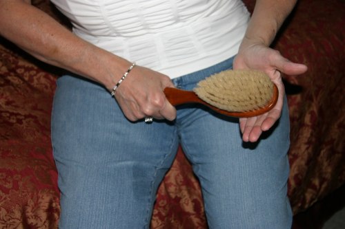 drfsrc:  Lower your pyjama bottoms and bend over my knee Hairbrush in Hand♥ It’s Just o