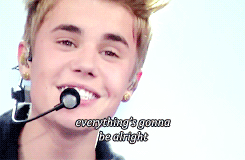 6hayi-deactivated20170507:  Justin singing Be Alright in Oslo 