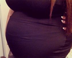 housewifeswag:  Feeling extra round and chubby