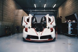 treunenthibault:  Ferrari FXXK - doors up.