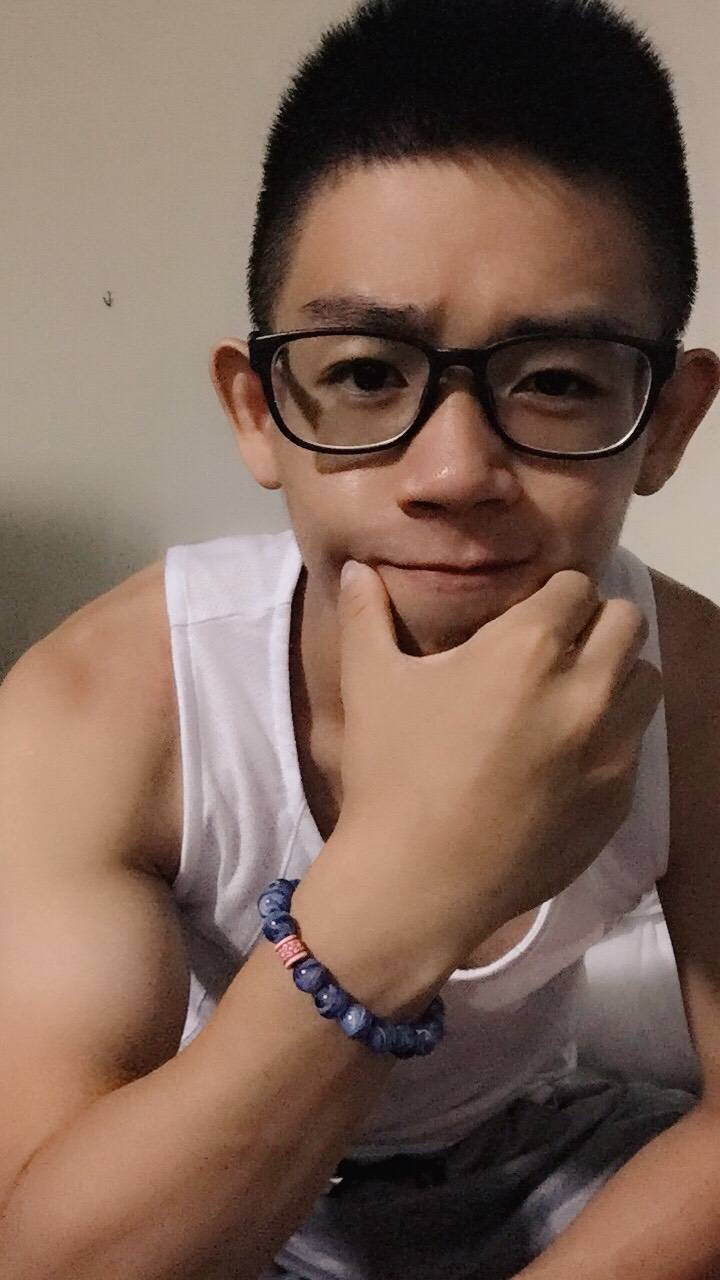 onlyasianhunks:  31/03/18