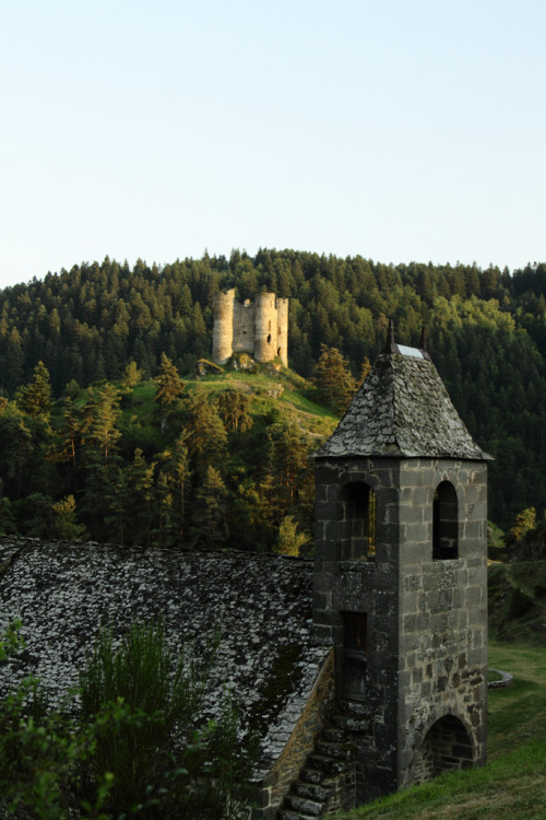 allthingseurope: Château d’Alleuze, France (by ©HTO3) 