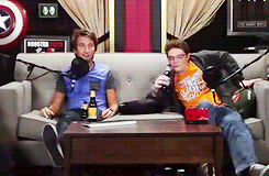 sherlockholmesisspooky:  what i love about this   is that gavin fuckin leans his head over in preparation his head like fits into the gap and they just know how to sit adn ithURT SME 