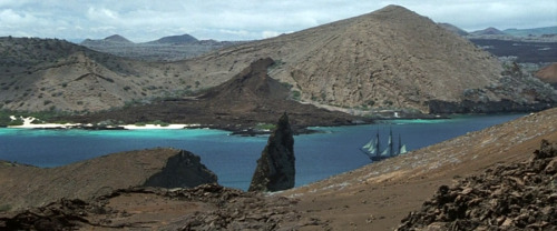 annoyingthemesong:SUBLIME CINEMA #137 - MASTER AND COMMANDER: FAR SIDE OF THE WORLDWith such a flori