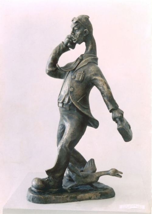 A sculpture titled ‘Working (Abstract Humourous Caricature Man statue)’ by sculptor Jianyong Guo. In a medium of Bronze. #artist#sculpture#sculptor#art#fineart#Jianyong Guo#Bronze#metal#limited edition