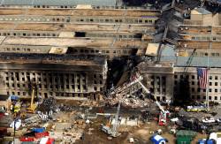 eldiablo2187:  theamericanpatriotpage:  I didn’t know this about 9-11 AFTER FLIGHT 77 hit the Pentagon on 9/11, the following incident occurred: A chaplain, who happened to be assigned to the Pentagon, told of an incident that never made the news. A