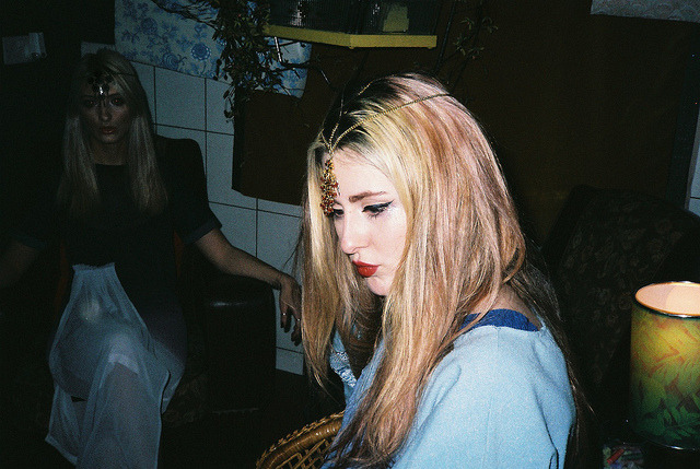 thedarqness:  sempiternally-fucked:  Can You Feel My Love Buzz? ♥︎  ☯GRUNGE