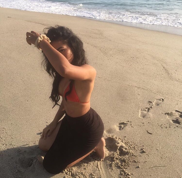 therealleaah:    XIV  