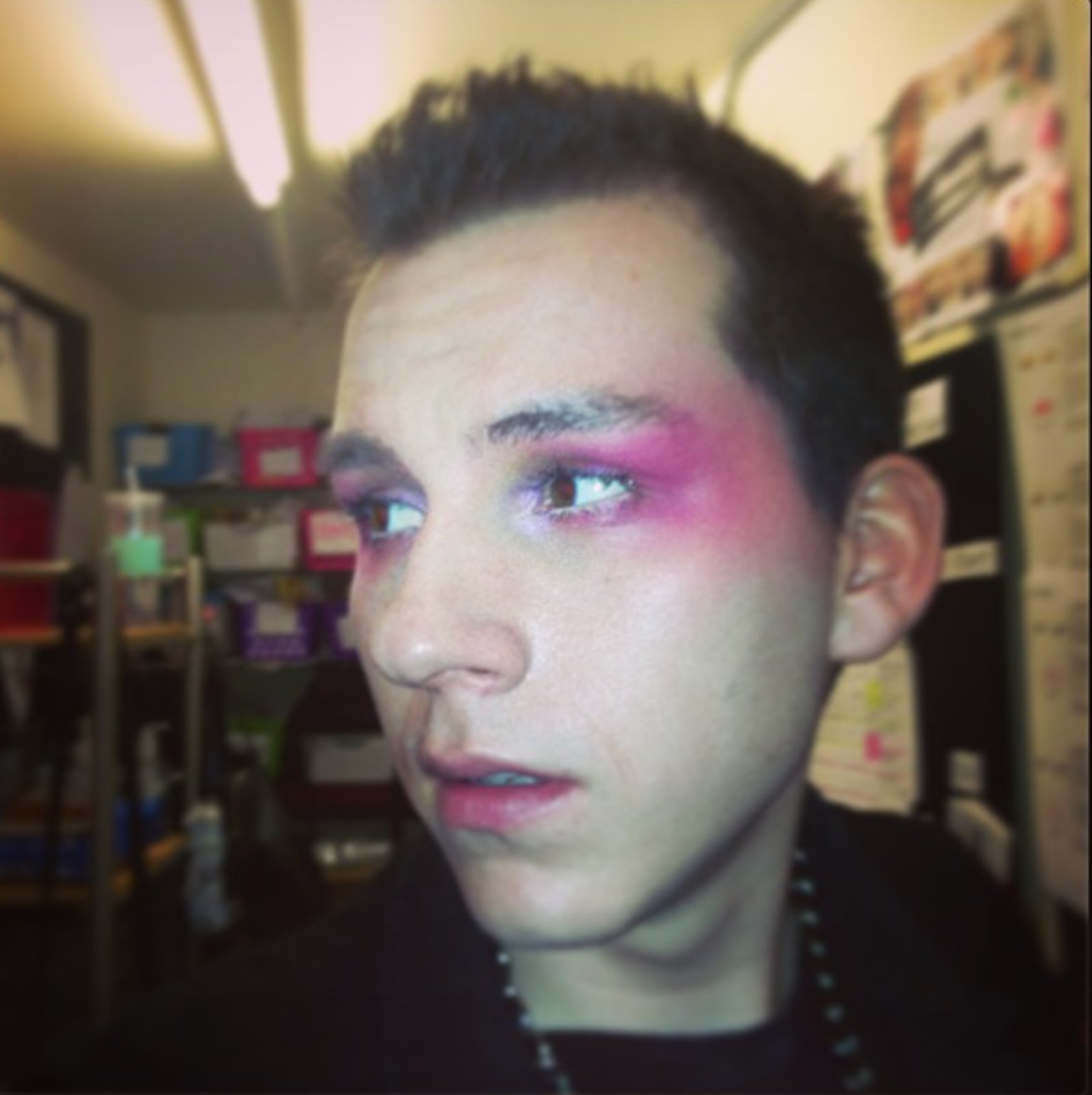 notkilljoy: vintage trix in boy makeup gives me so much life tbh