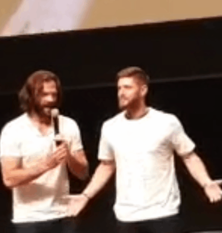 nothingidputbeforeyou:  Day 2 AHBL 10 - J2 charity auction featuring Jensen signing over Jared’s hea