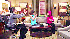 tatianamaslanydaily:  ‘Clone Therapy’ with Tatiana Maslany [x] 
