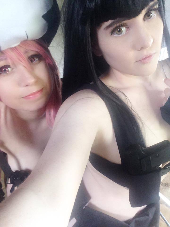 nsfwfoxyden:  Have some selfies of me and @usatame as Nudist Beach Nonon and Satsuki