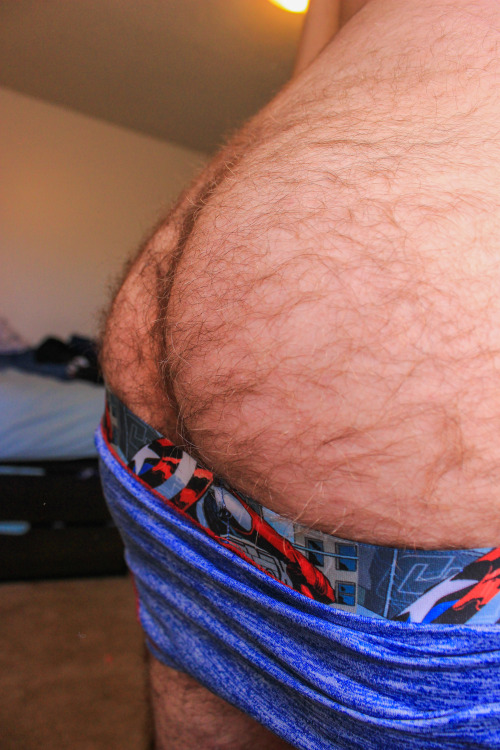 mere-pleasure:  Loving these tight Captain American undies, they feel so good and make my booty look half-decent too! Super Hero Ass! 
