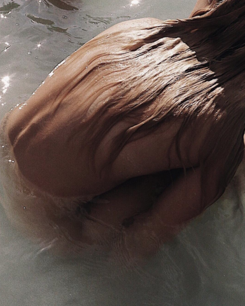 birdasaurus:Hannah Faith Lord