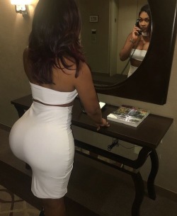 igxbaddies:  @miraclewatts00