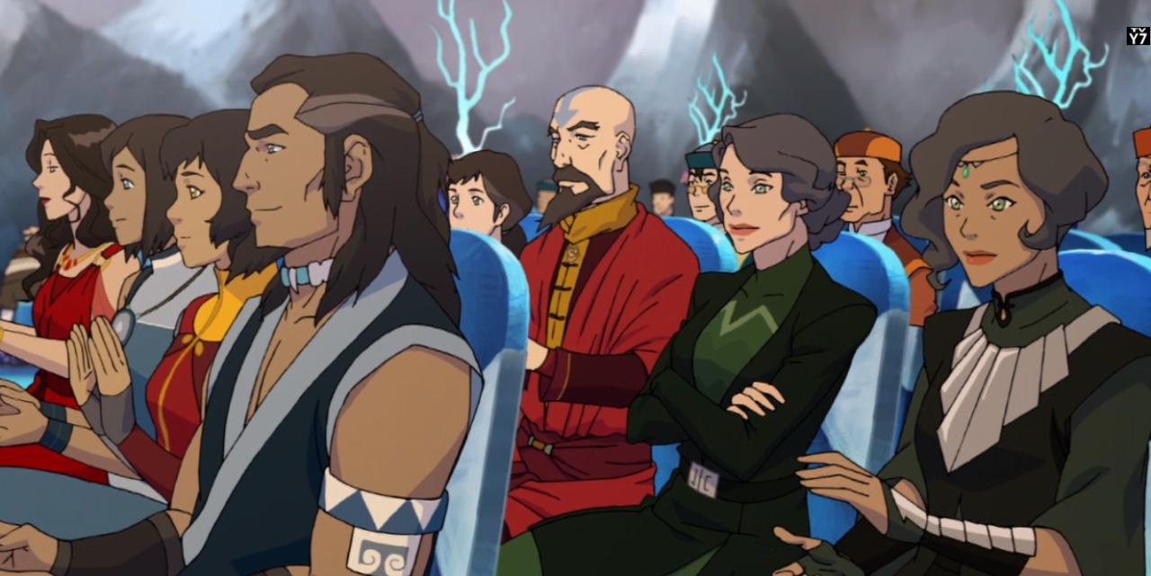 wingbeifong:  GAYNESS ASIDE, CAN WE STOP SLEEPING ON LINS HAIR??? SHIT WAS LAID!!!