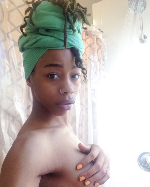 ramhergood:  Good morning Queens and Kings 