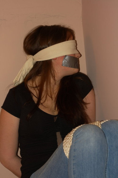 mmpphhmmpphh: Nobody bounds, gags, blindfolds and puts baby in the corner