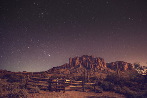 Desert at night. Download free photo for your personal and commercial projects: bit.ly/1GM6fd