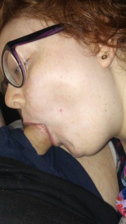sketchy-productions:  Just some pics of the beautiful @daddyssassycumslut doing what she does best