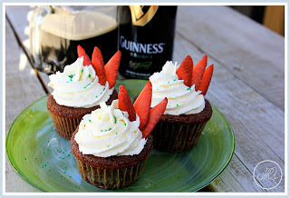 whalesharksandcake:  28 Drunken Cupcake Recipes 
