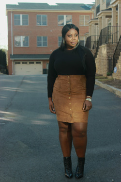 bigbeautifulblackgirls:  Souckeihyna, 24, Atlanta outfit: -top and skirt by forever21 -shoes by nine west 