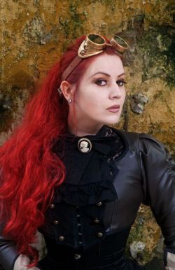 steampunk-girl:  Steampunk Girl https://goo.gl/82L8n8