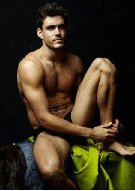 boyzfrombrazil:  extra0rd1nary-belleza: Caio Cesar GIF by Sabas,Photographed by