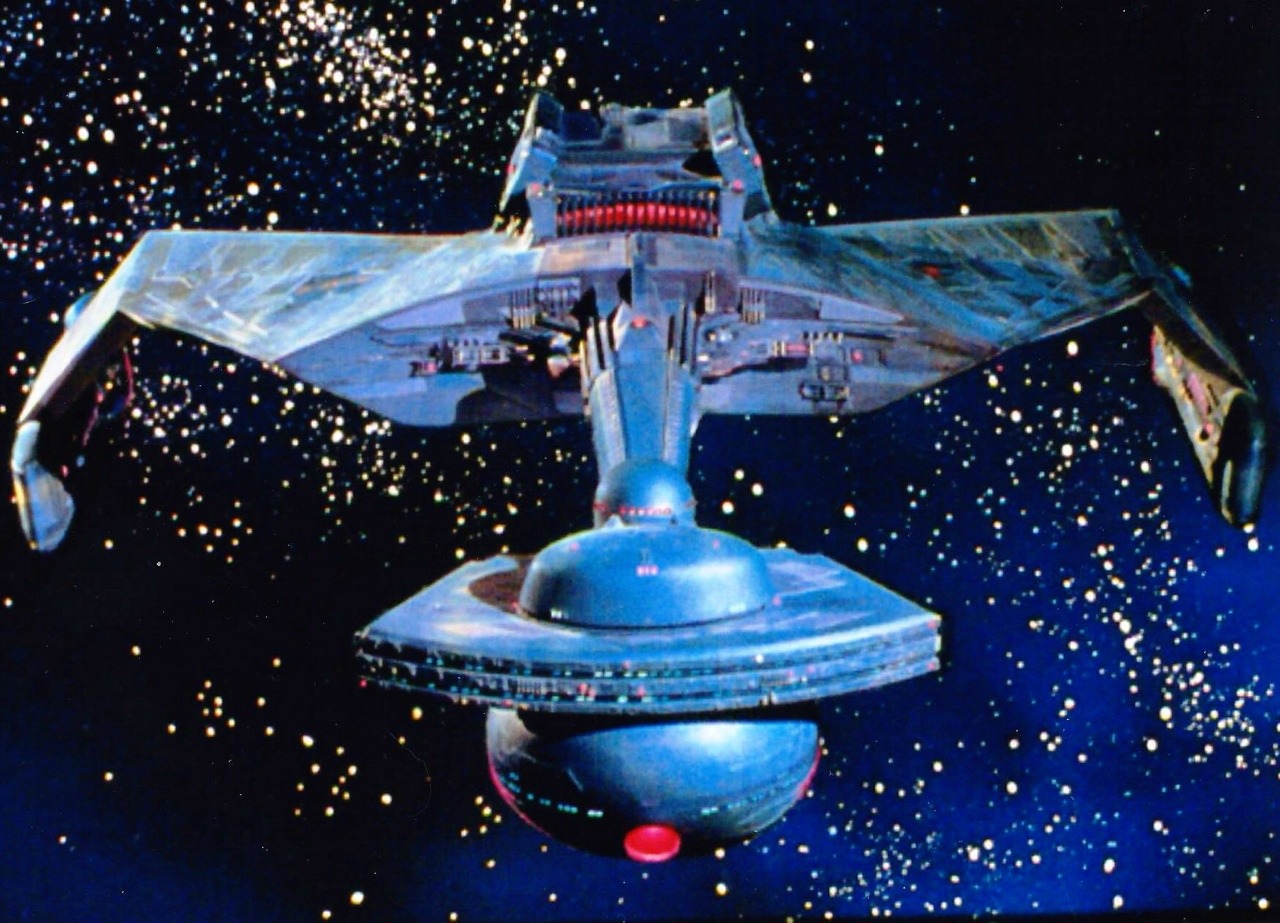 star trek klingon battle cruiser