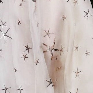 honeyfaun:  Details :  Valentino 