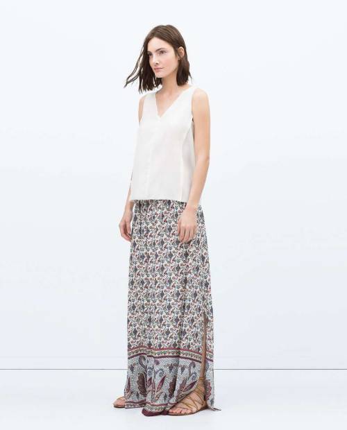 Long Printed SkirtSearch for more Skirts by Zara on Wantering.