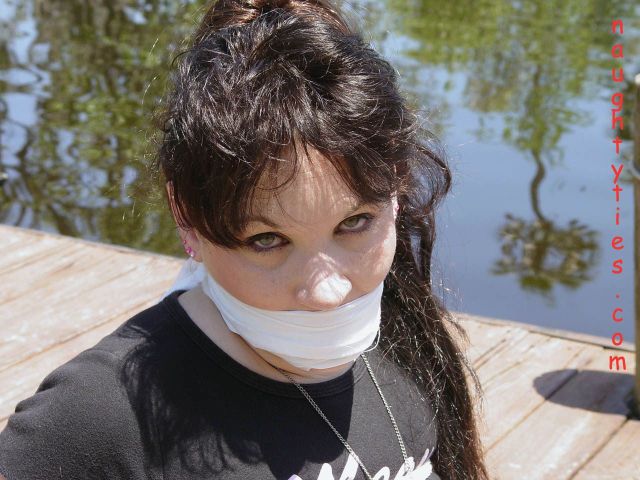 bondagehedgehog:Kitty