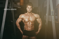 thomaslindphotography:Denis Gusev