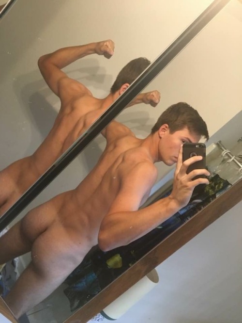 naked-straight-guys: Matt, 19 Interested in seeing more of him or having someone baited? Message me!