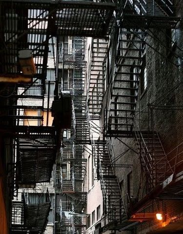 fameandpartners:  PartnersInCrime: Megan, Joland, & RenellWho’s your partner in crime?