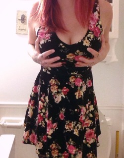 hopeless37:I like my new dress way too much.  I like it alot