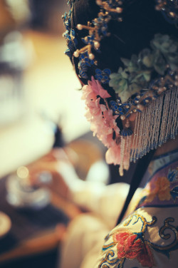 fuckyeahchinesefashion:  旦dan| 昆曲Kun Qu | Chinese opera photography by 易卜拉欣_悦