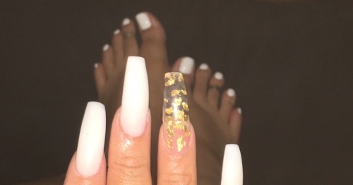 buttvhbitch:Feet mood board for all my feet lovers
